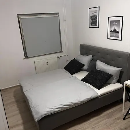 Privatunterkunft Floxy's Place *